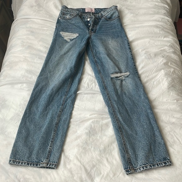 Revice - Picture 1 of 3